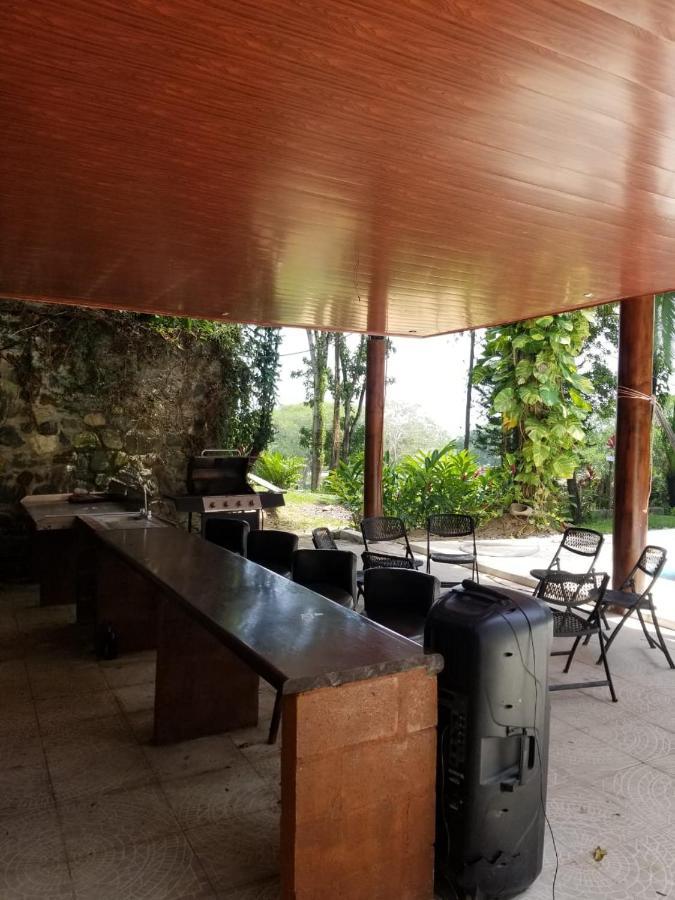 Plasencia Estate Omoa Luaran gambar